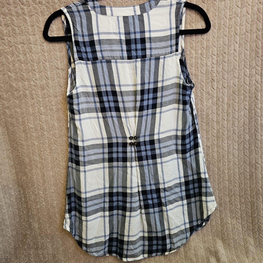 4/$20 NEW Market & Spruce Blue & White Plaid Button Down Sleeveless Blouse small - Picture 4 of 5